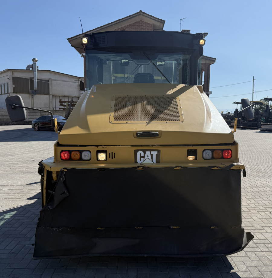 Usato 2001 Caterpillar PS 300B -521-
