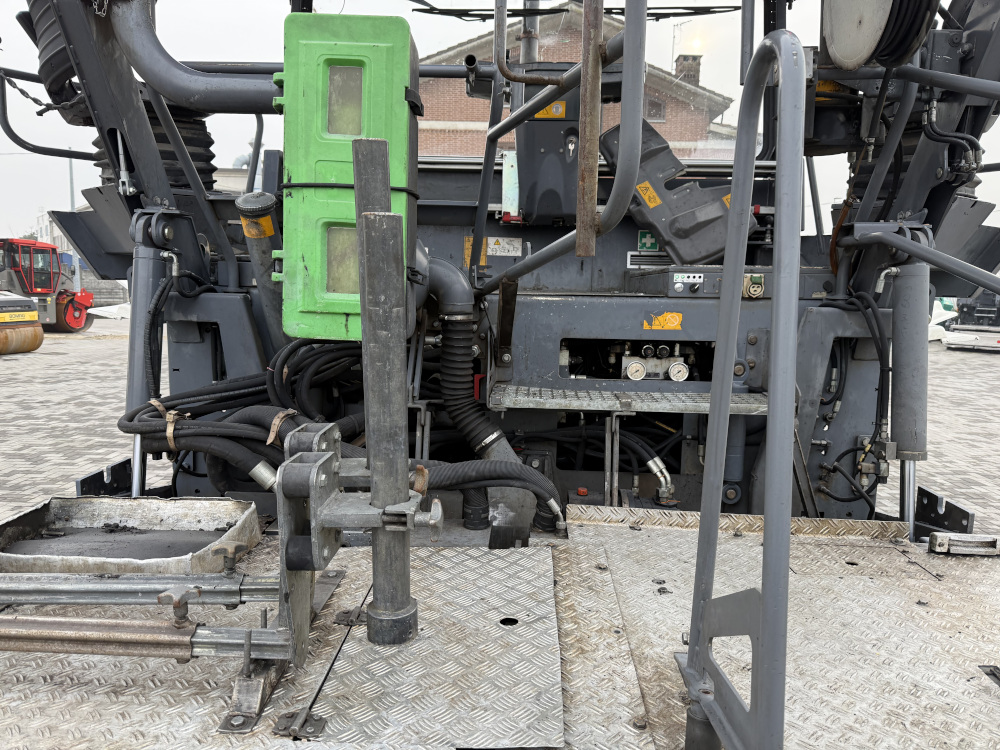 Usato 2013 Vogele S 1800-2