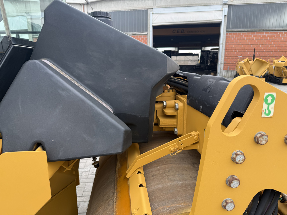 Usato 2014 Caterpillar CD 54B