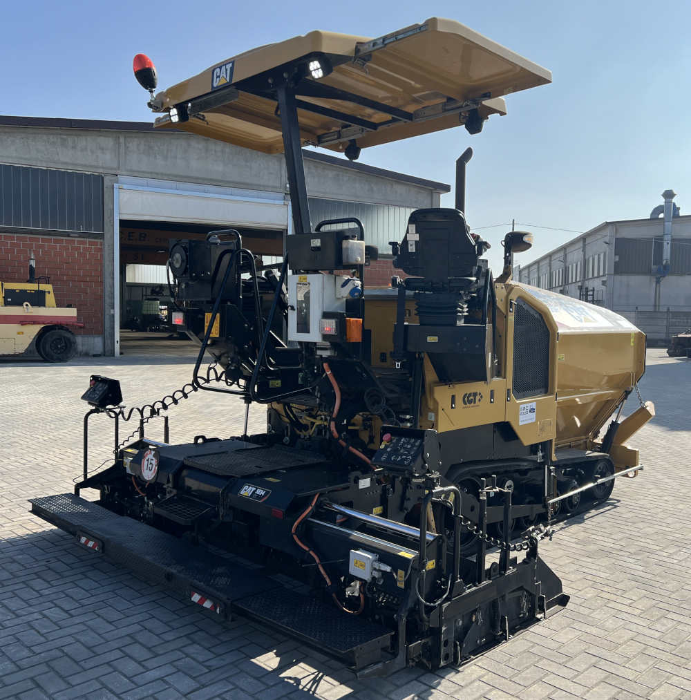 Usato 2020 Caterpillar AP 355F