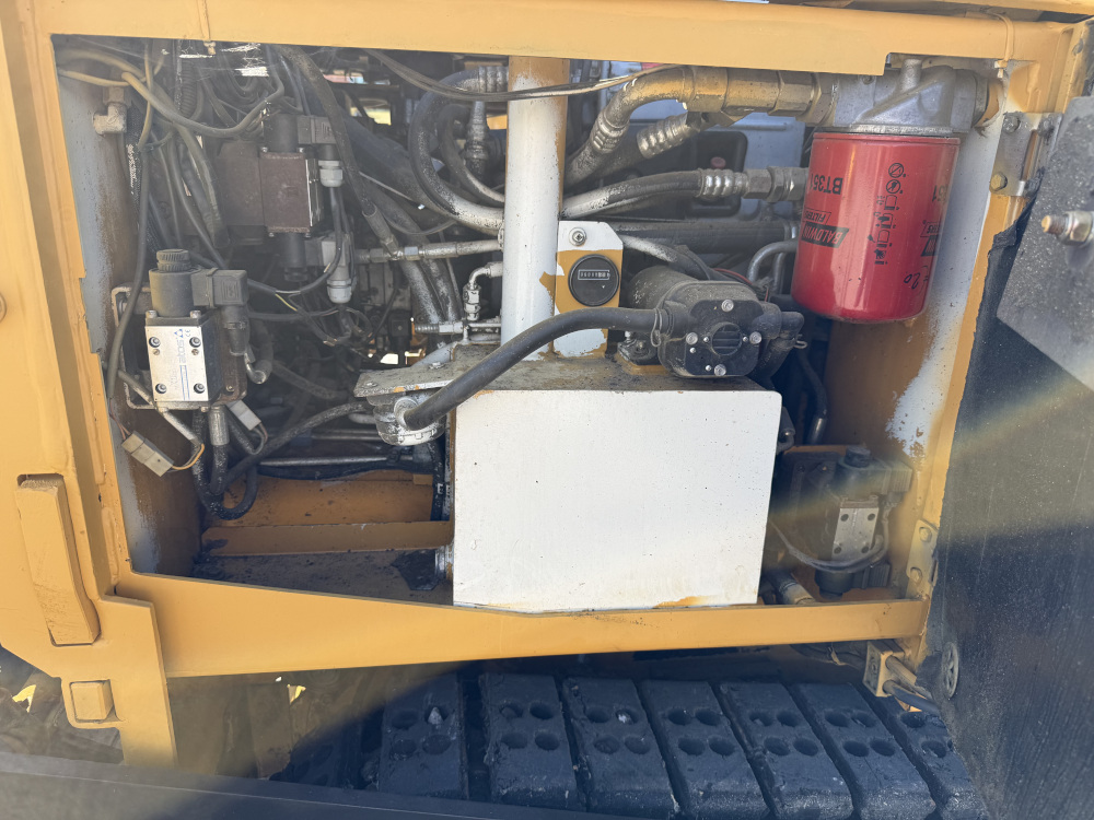 Usato 2008 Caterpillar BB 621C