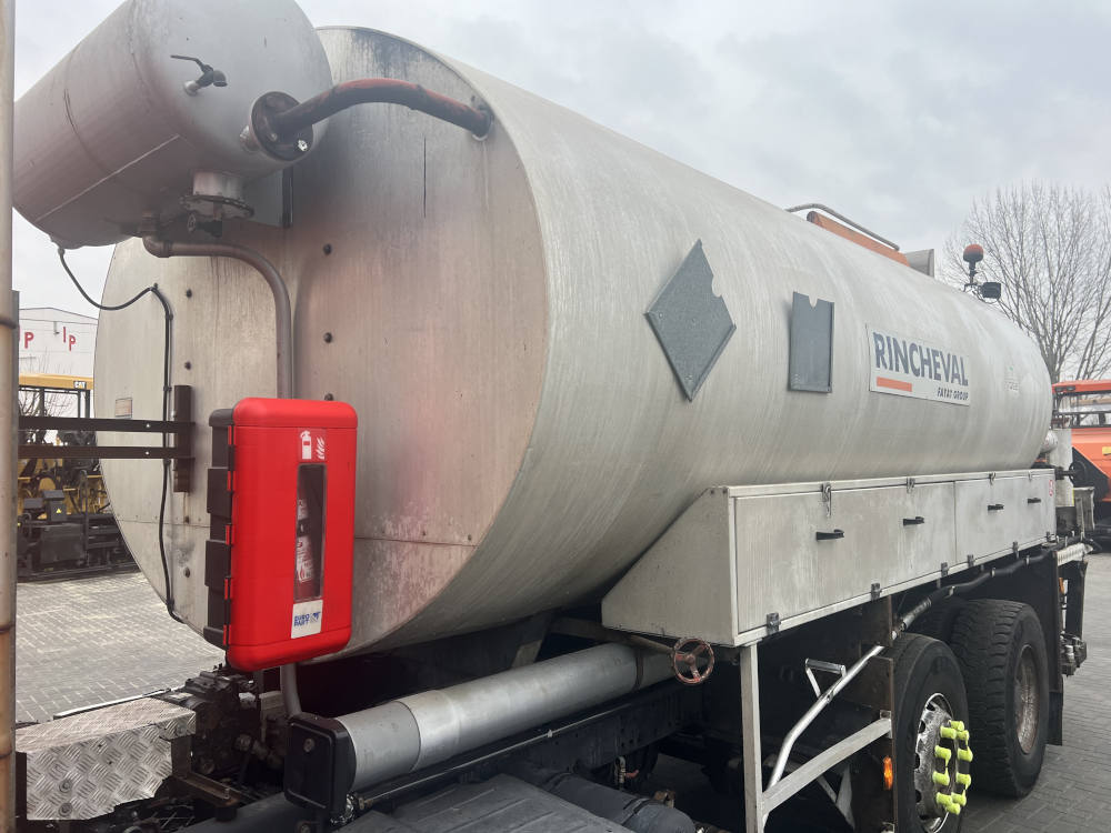 Usato 2002 Renaul / Rincheval Premium 370 Dci / EPA