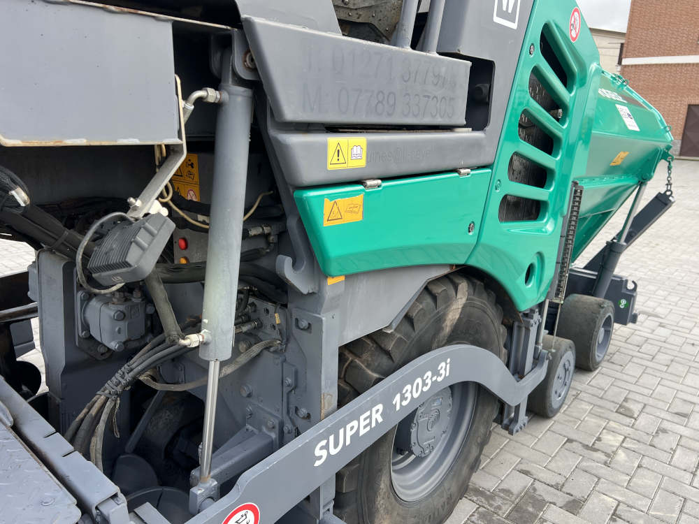 Usato 2016 Vogele S 1303-3i