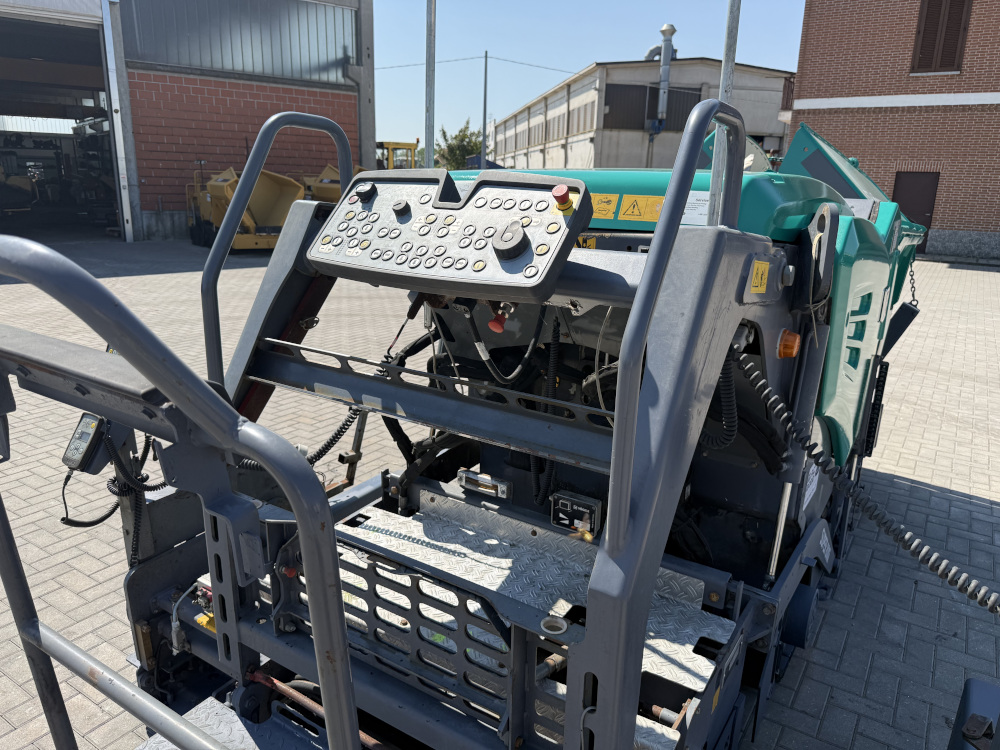 Usato 2017 Vogele Super 800-3i