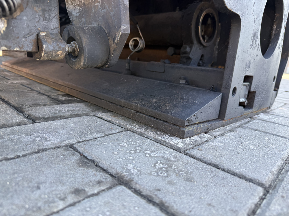 Usato 2003 Dynapac F 121 6W