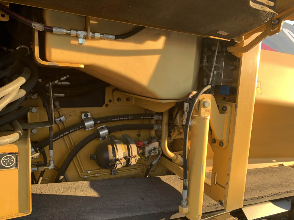 Usato 2013 Caterpillar AP 555E