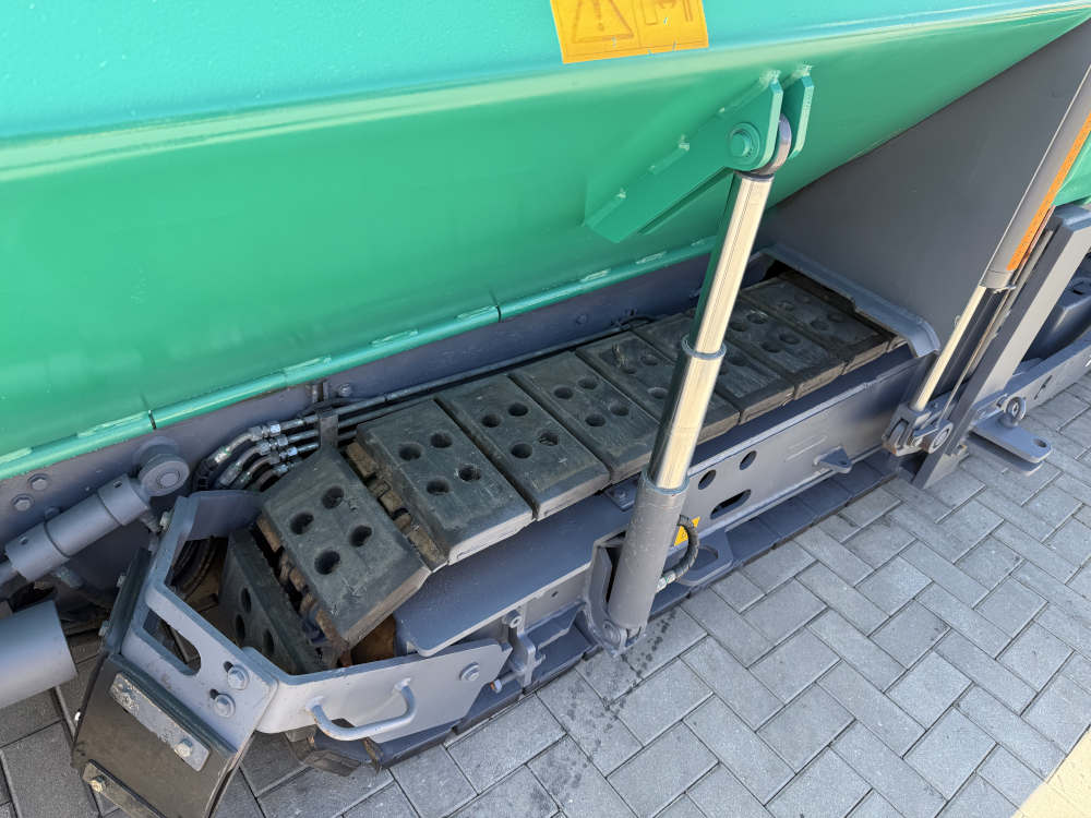 Usato 2017 Vogele Super 1900-3i