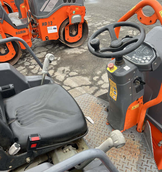 Usato 2015 Hamm HD 12 VV -6532-