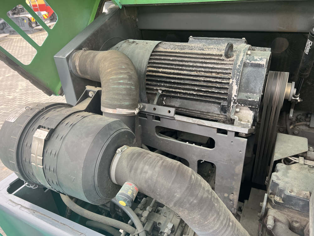 Usato 2011 Vogele S 1800-2