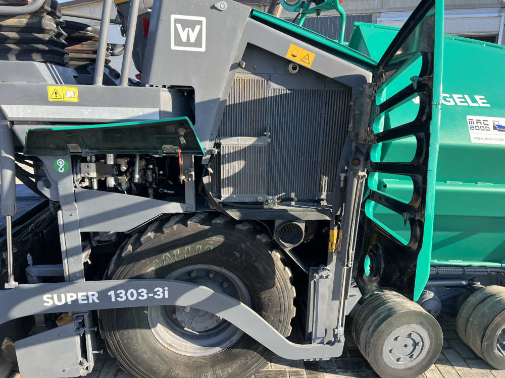 Usato 2014 Vogele S 1303-3i