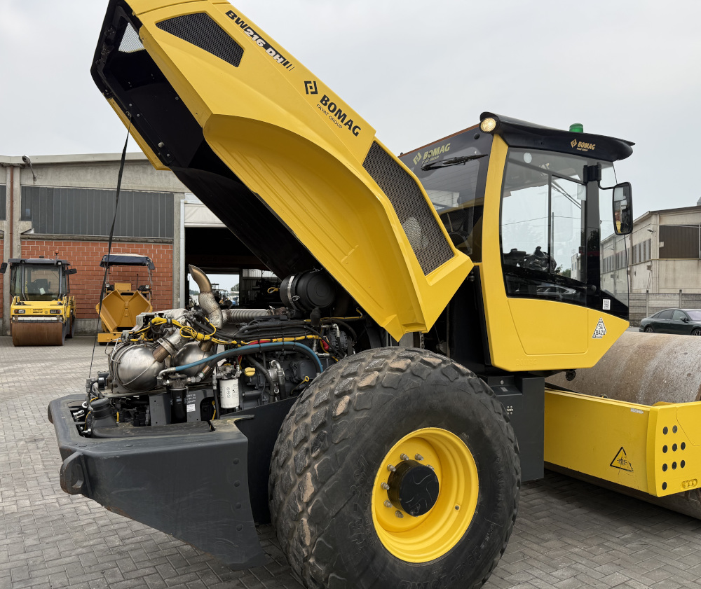 Usato 2021 Bomag BW 216 DH-5