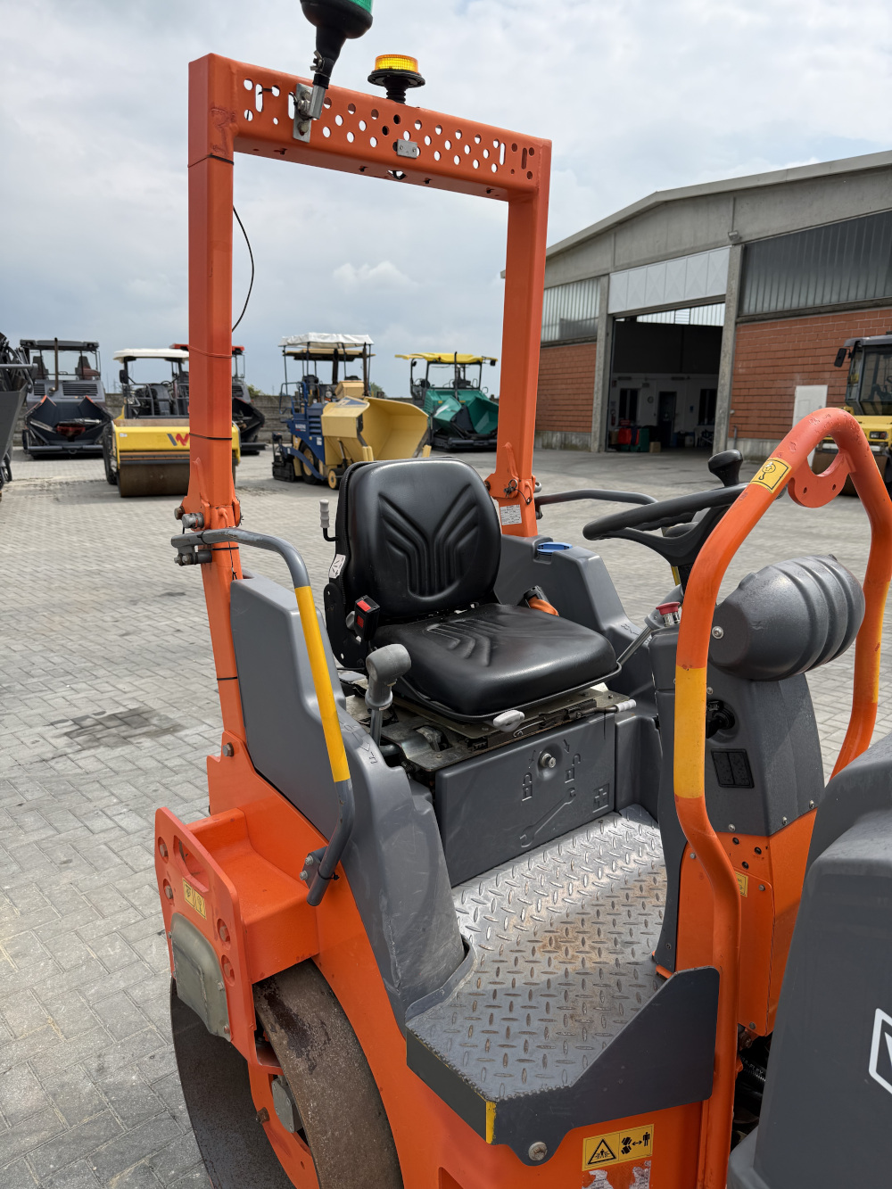 Usato 2017 Hamm HD 12 VV