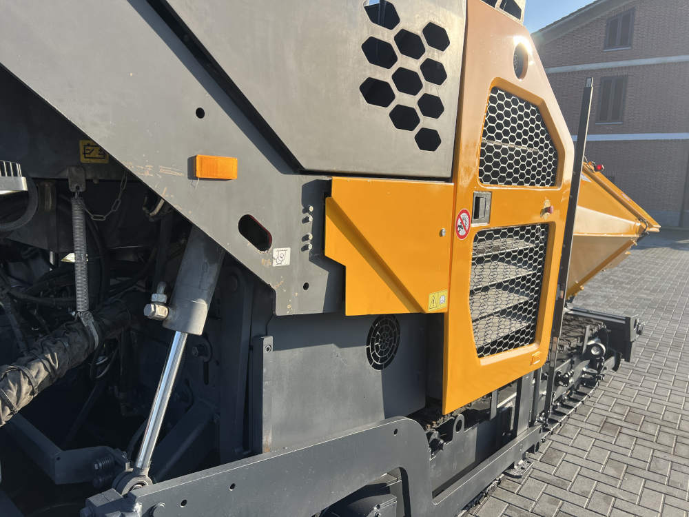 Usato 2014 Volvo P 6820C