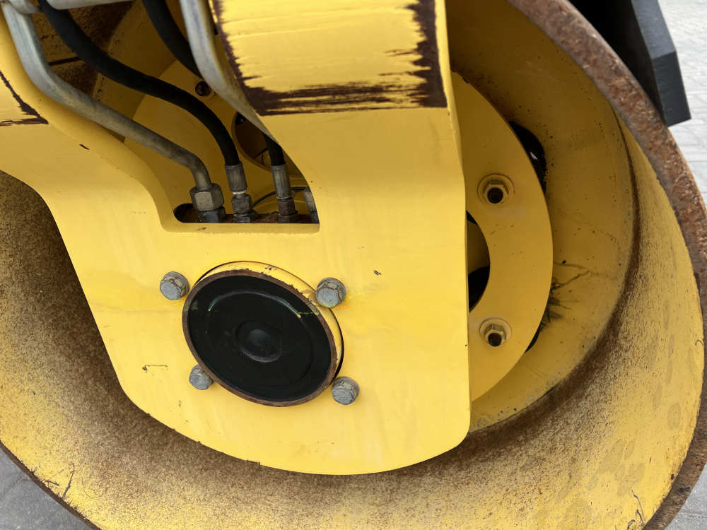 Usato 2002 Bomag BW 138 AD