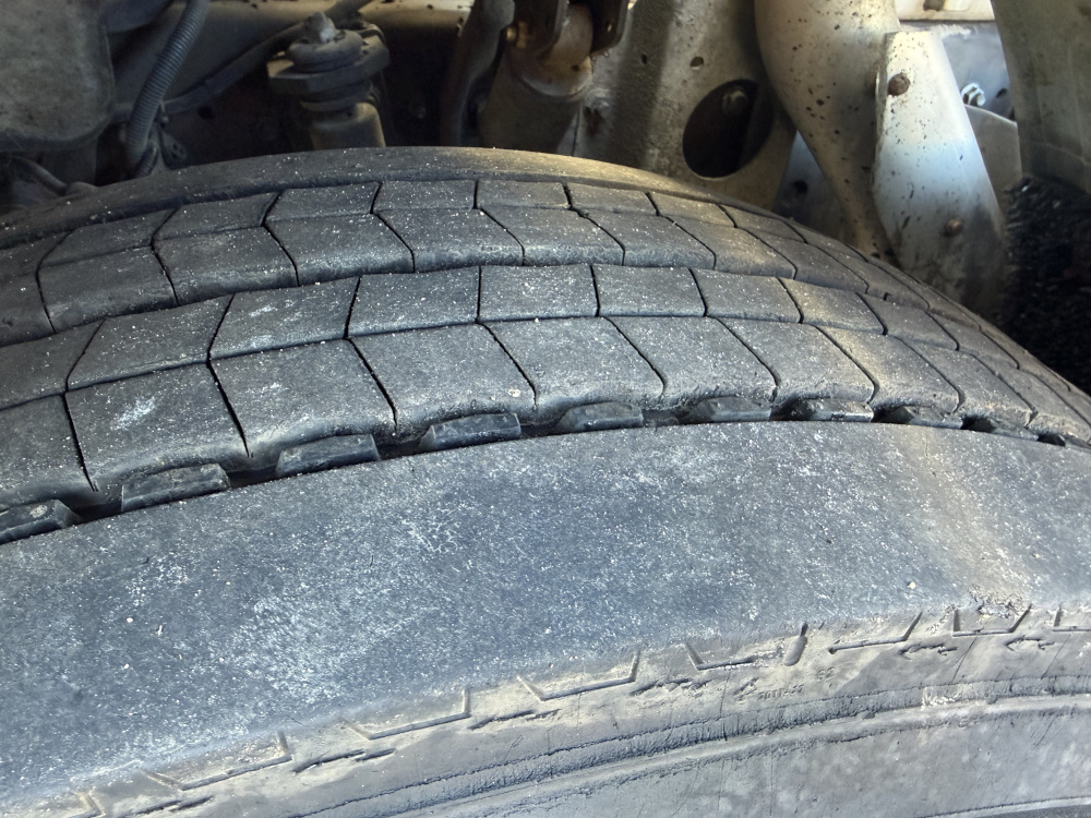 Usato 2005 Renault / Rincheval Premium 320 Dci / EPA