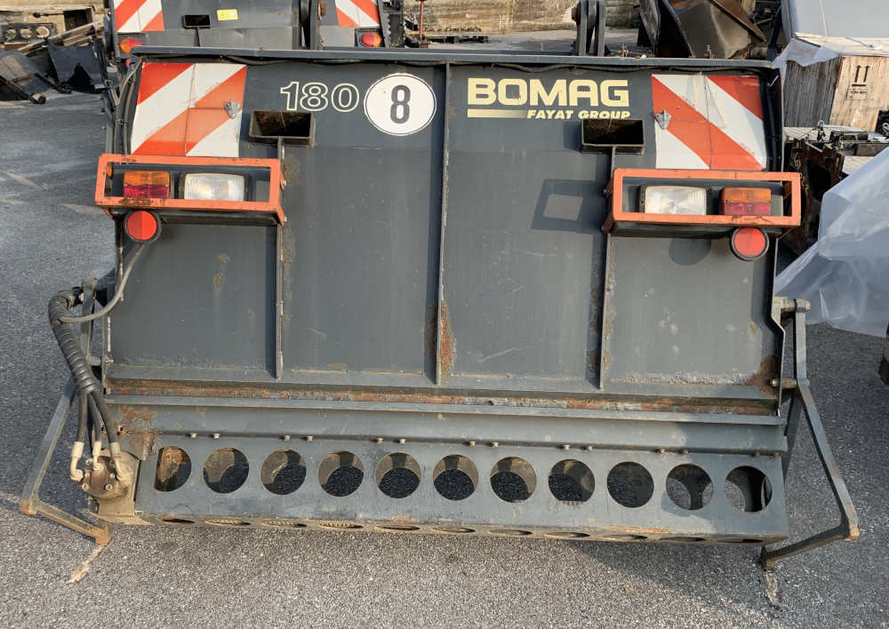 Usato 2010 Bomag BS 180