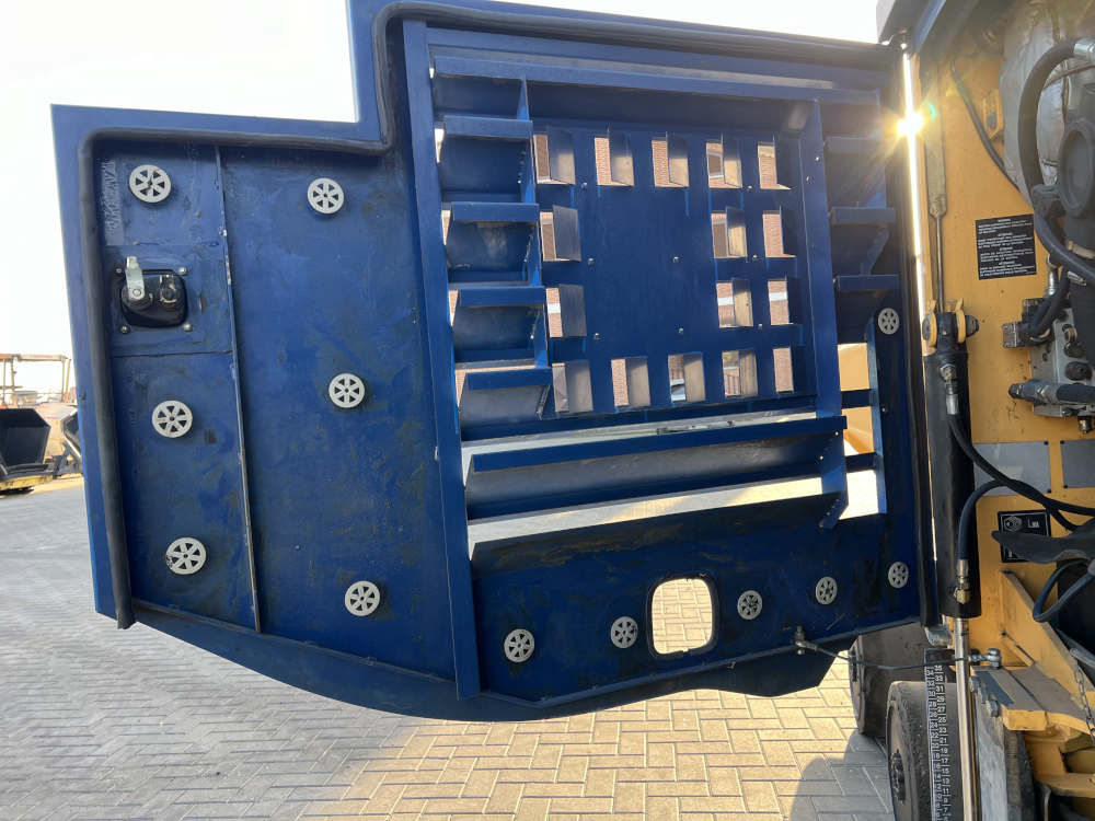 Usato 2005 Marini MF 691P