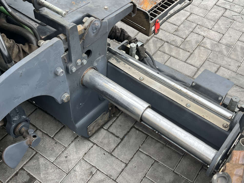 Usato 2012 Bomag BF 223C