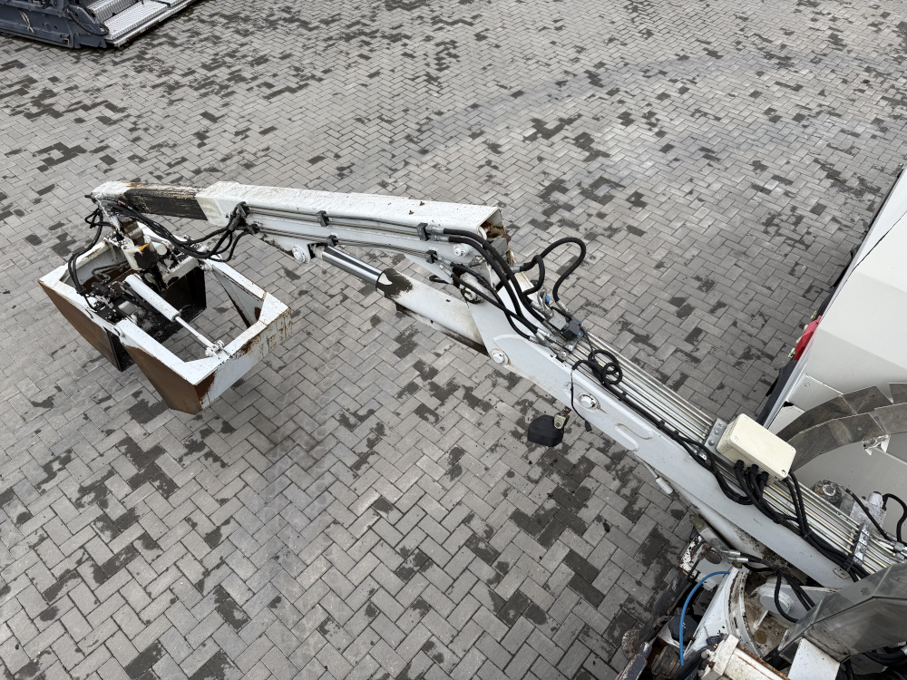 Usato 2008 Mercedes / Secmair 2536 / Chipsealer BCG 500