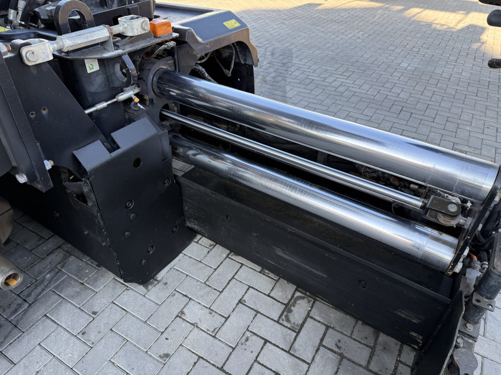 Usato 2017 Caterpillar AP 655F