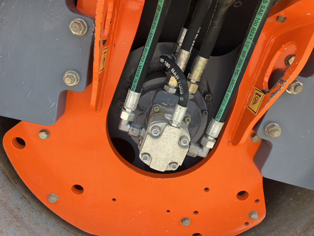 Usato 2010 Hamm HD 14 VV