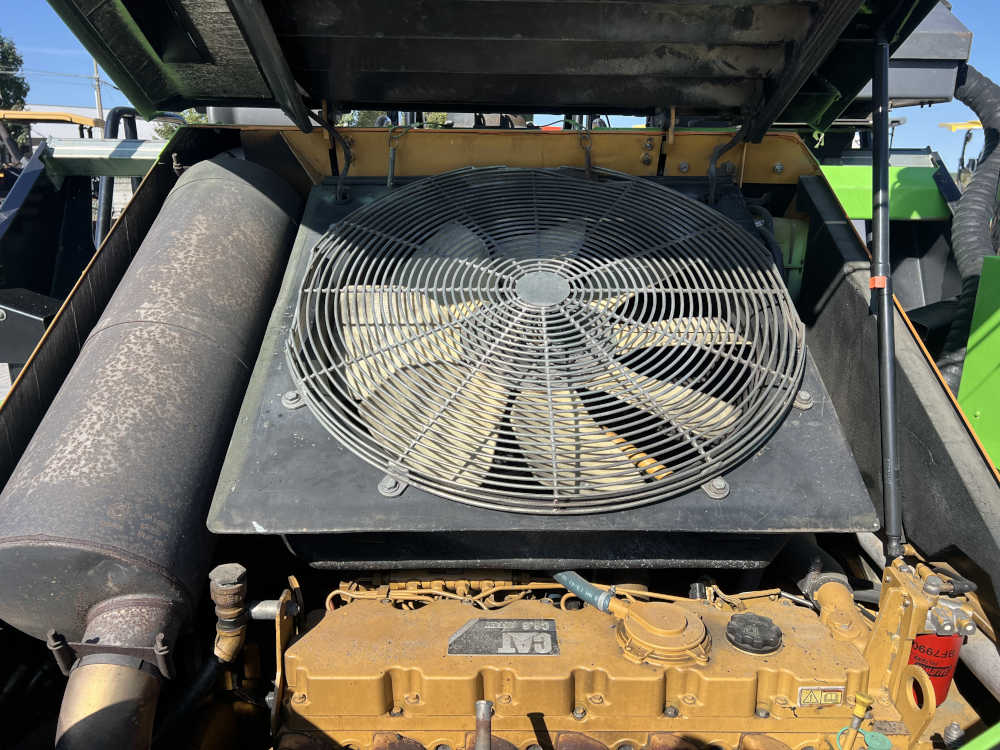 Usato 2010 Caterpillar AP 600D