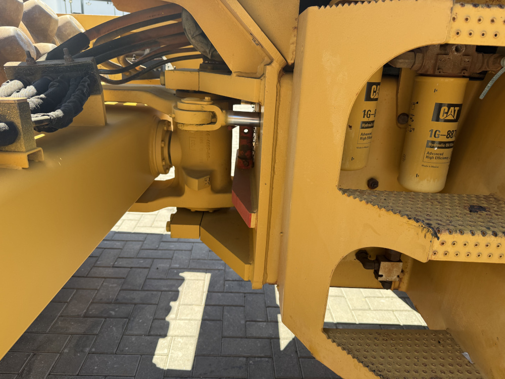 Usato 2010 Caterpillar CP 74
