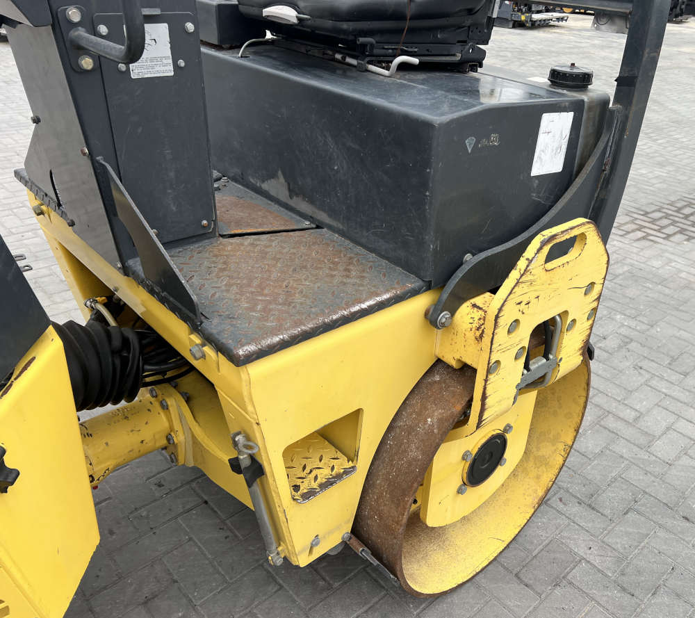 Usato 2002 Bomag BW 138 AD