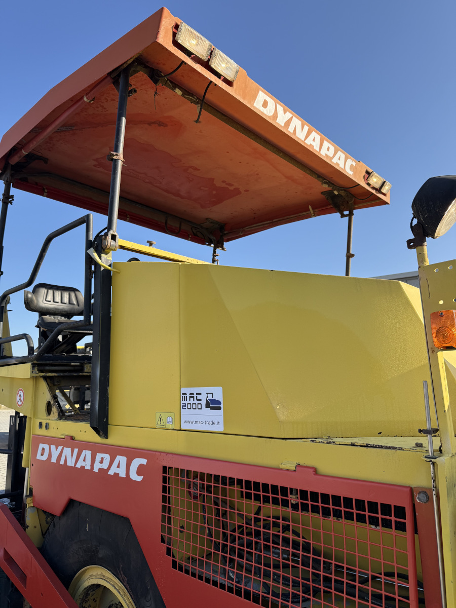 Usato 2003 Dynapac F 121 6W
