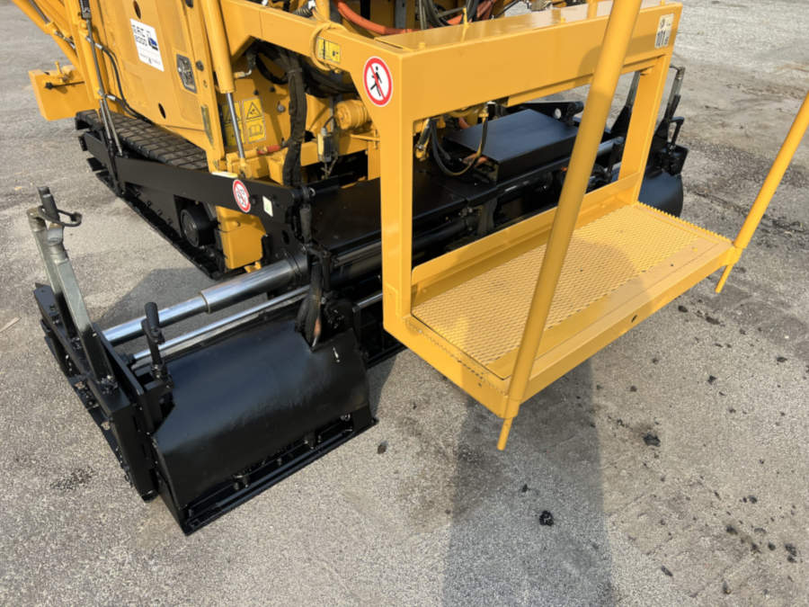 Usato 2017 Caterpillar AP 255E