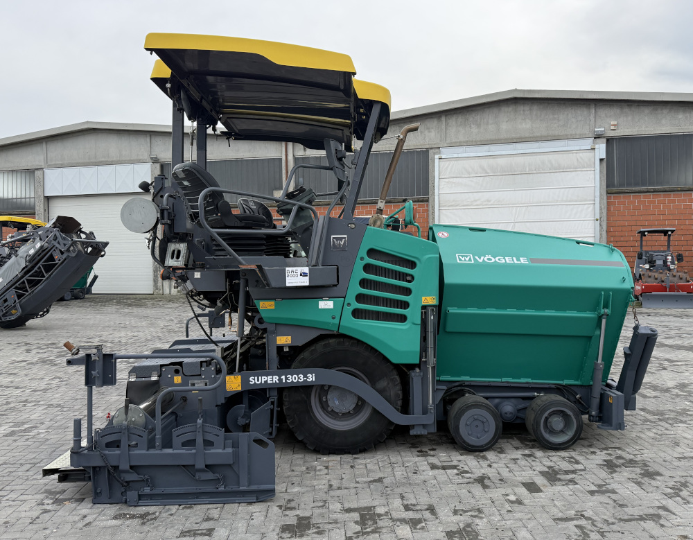 Usato 2018 Vogele S 1303-3i