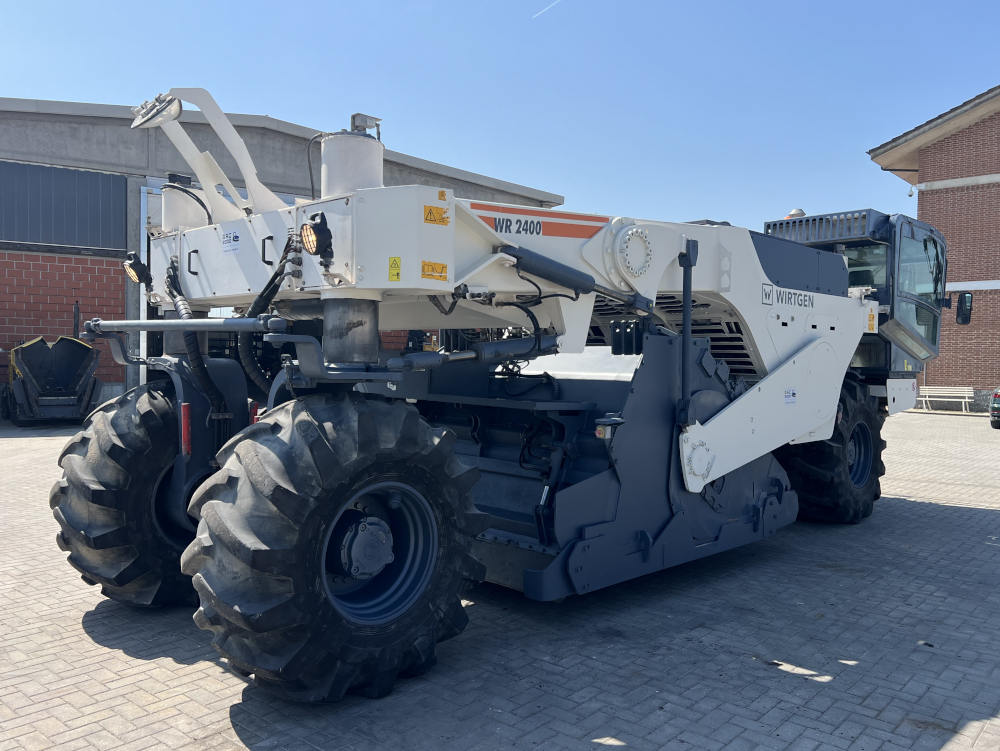 Usato 2010 Wirtgen WR 2400