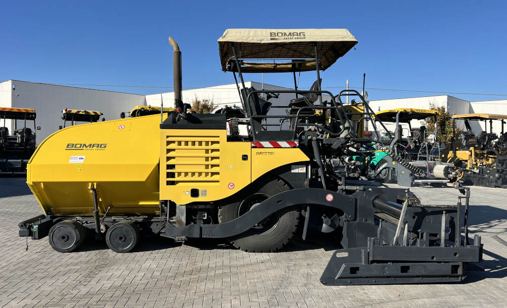 Usato 2009 Bomag BF 691P