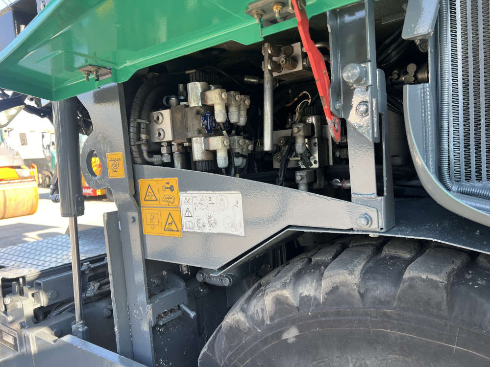 Usato 2018 Vogele S 1303-3i