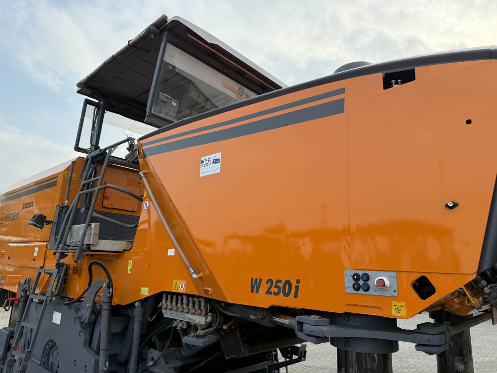 Usato 2015 Wirtgen W 250i