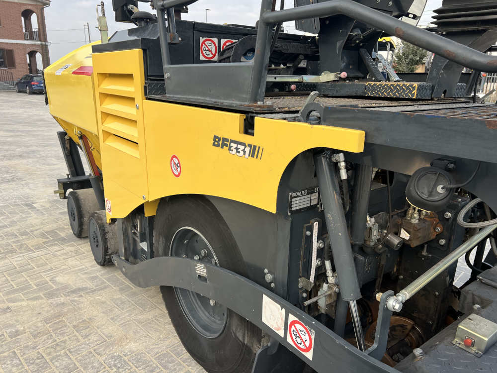 Usato 2007 Bomag BF 331P