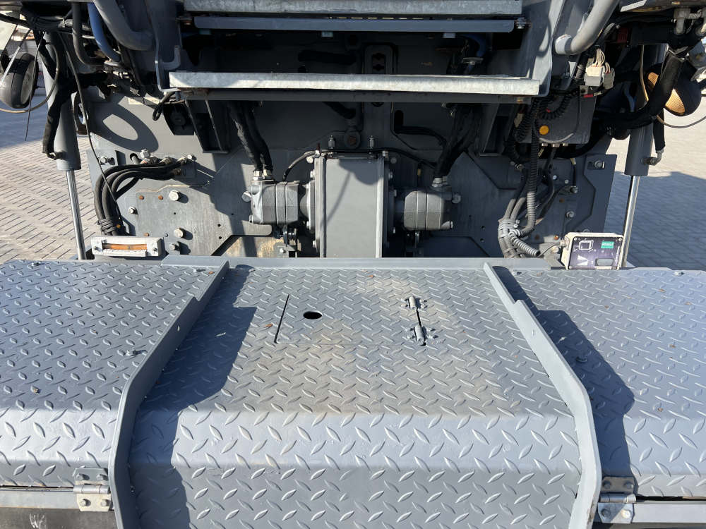 Usato 2018 Vogele S 1303-3i