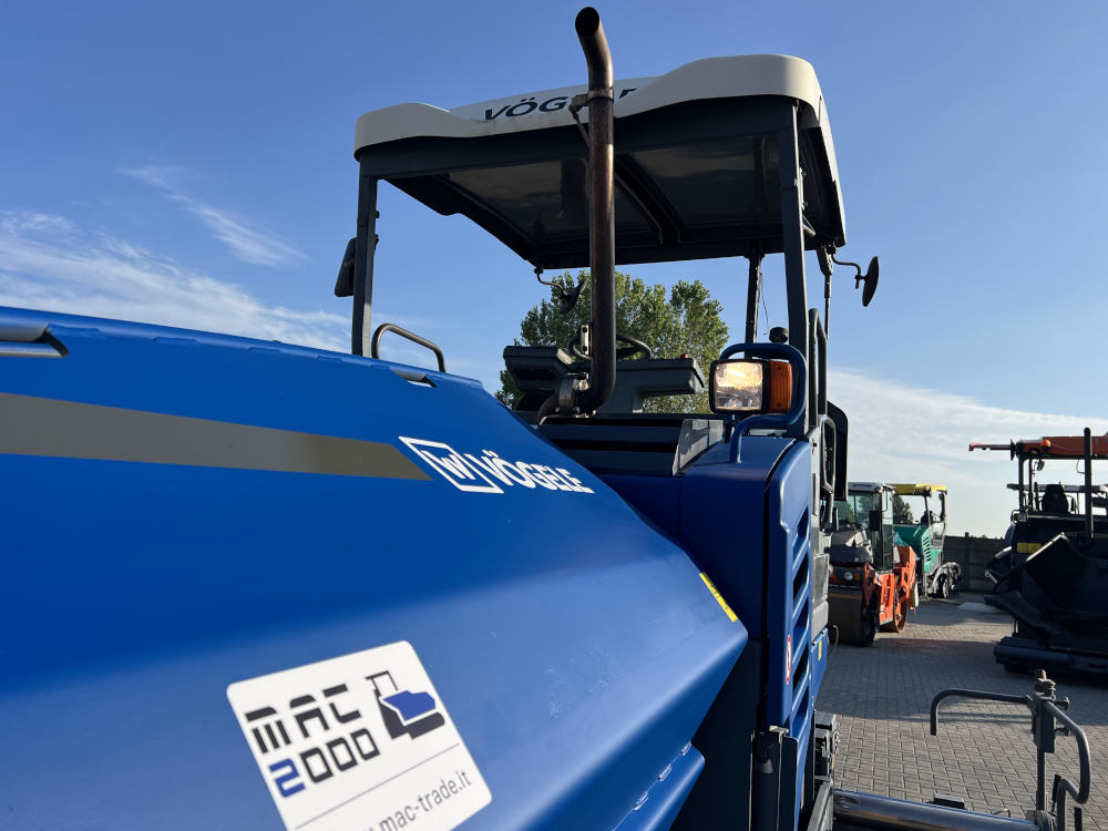 Usato 2018 Vogele S 1303-3i