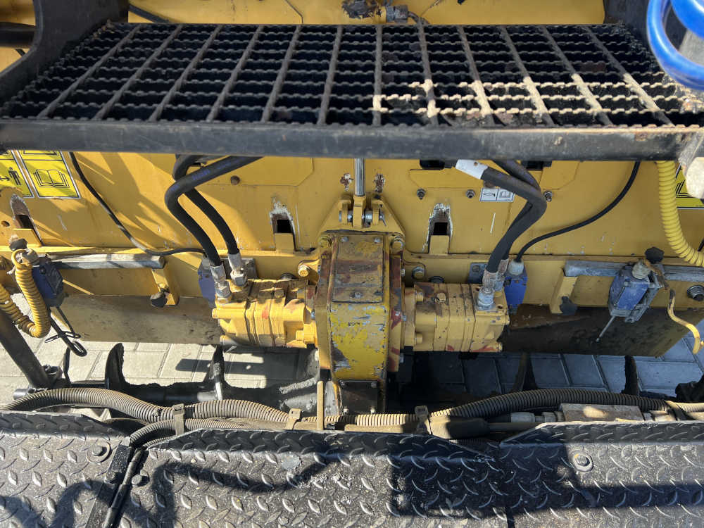 Usato 2012 Caterpillar AP 300