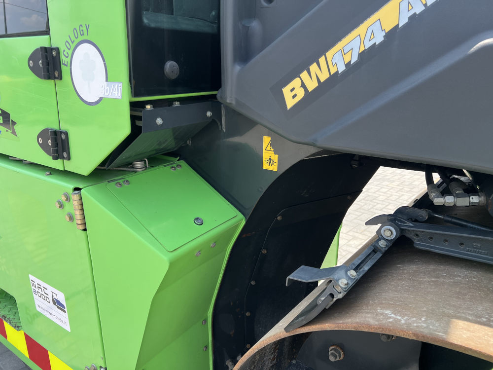 Usato 2010 Bomag BW 174 AP-4i