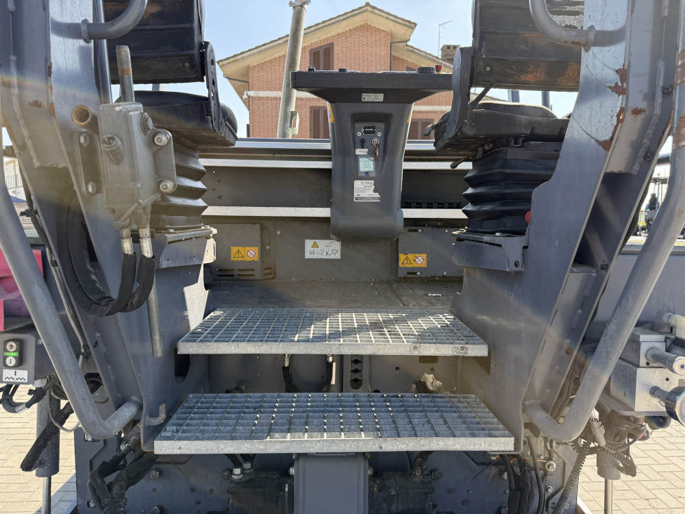 Usato 2020 Vogele S 1000i