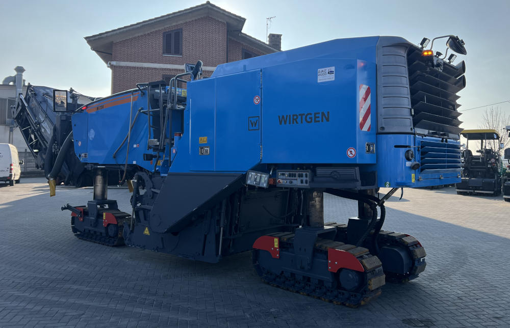 Usato 2015 Wirtgen W 220 -117-