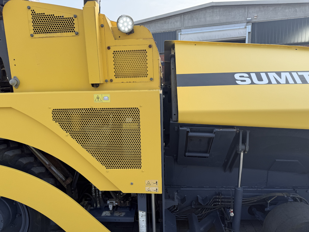 Usato 2015 Sumitomo HA 60W-8