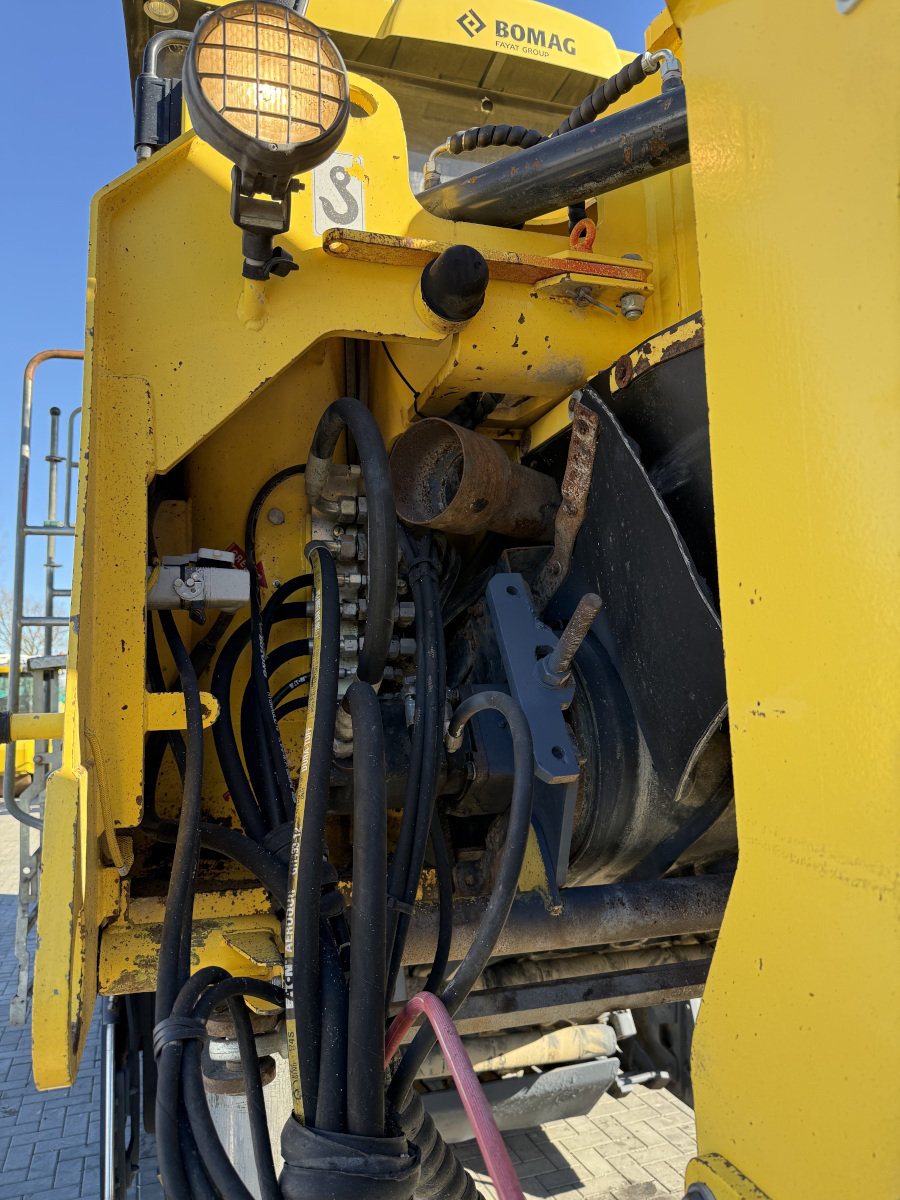 Usato 2016 Bomag BM 2000/60-2