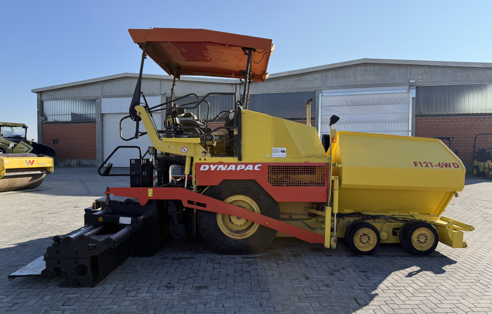 Usato 2003 Dynapac F 121 6W