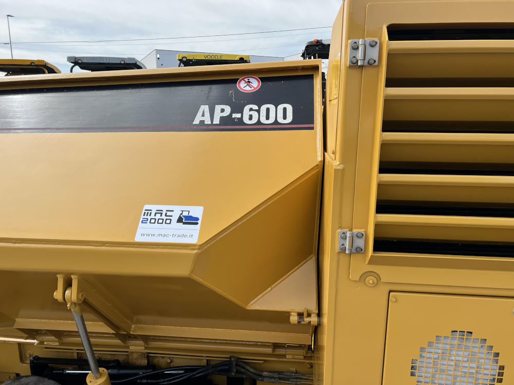 Usato 2007 Caterpillar AP 600 -150-