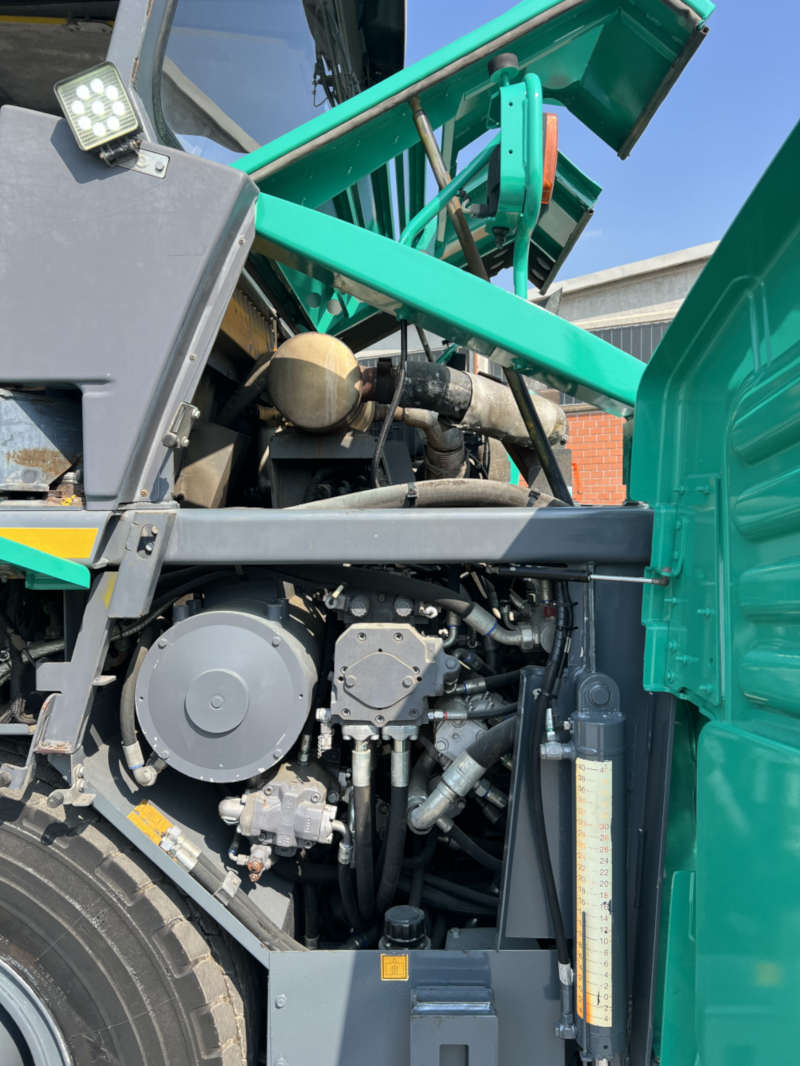 Usato 2013 Vogele S 1803-3i