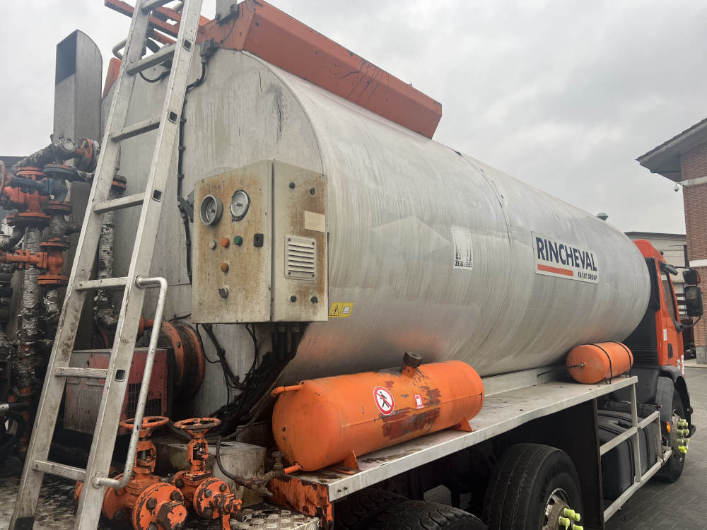 Usato 2002 Renaul / Rincheval Premium 370 Dci / EPA