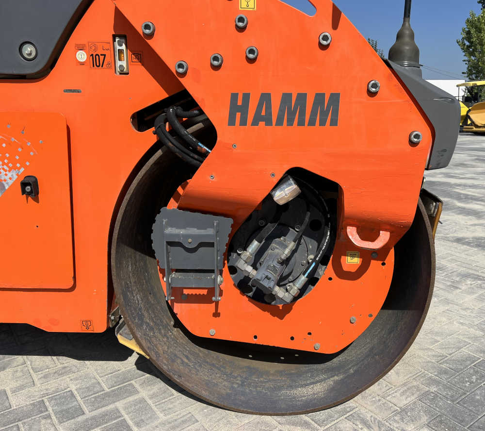 Usato 2014 Hamm HD+ 70i VO -106-