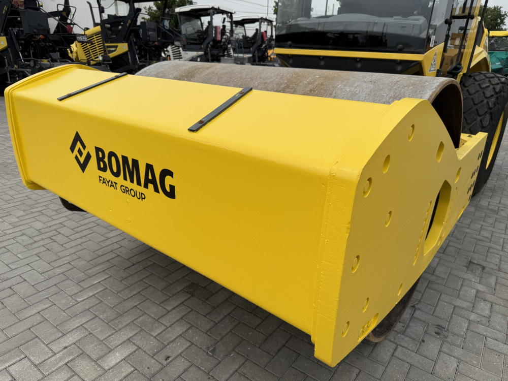Usato 2021 Bomag BW 216 DH-5